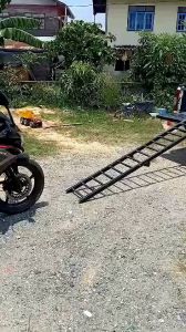 บันไดขึ้นรถมอเตอร์ไซค์ แข็งแรงทนทาน น้ําหนักเบา ของใหม่ เราทําเองราคาถูกแน่นอน