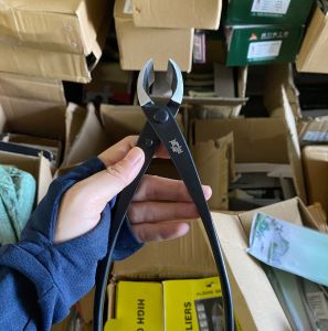 ( RẺ VÔ ĐỊCH) Kìm Cạp Chuyên Dùng Cho Cây Cảnh Bonsai Chất Liệu Thép Nguyên Khối Nhật Bản JA168