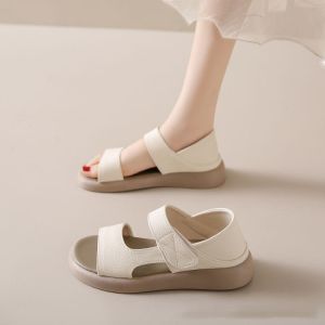 รองเท้าแตะสตรี รองเท้าแตะชายหาด Velcro อินเทอร์เน็ตคนดังสไตล์นางฟ้าหญิงตั้งครรภ์สามารถสวมรองเท้าแตะส้นแบนหัวกลมได้