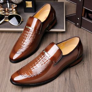kawo123 Mens Patent Leather Business Shoes Crocodile Pattern Pointed Toe Leather Shoes Business Shoes