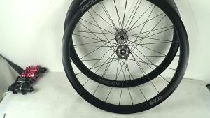 PASAK wheelset FIXED for track racing aluminum alloy wheelset V-brake compatible 40mm rim height with locking mechanism for fixed gears - HB27DR40(05)