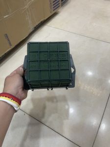 Xốp cắm hoa tươi xốp xanh bọc khuông nhựa bên ngoài dùng để cắm hoa tươi