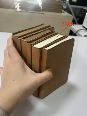 สมุดโน๊ตA6 และA6พิเศษ กระดาษคราฟท์เย็บขอบ(Kraft Paper Notebook A6 size and A6extra)เนื้อในกระดาษถนอมสายตาและกระดาษน้ำตาล