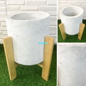 Standing Pot Kayu Kaki 4 & Pot Semen Variasi Warna Hitam Putih Pajangan Dekorasi Rumah Aesthetic