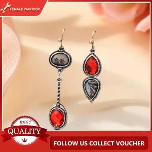 Female Warrior สติกเกอร์ติดพลอยสังเคราะห์แบบยาวไม่สมมาตรแนวพังค์สไตล์วินเทจต่างหูโลหะผสมแบบห้อยสำหรับเป็นของขวัญเครื่องประดับสำหรับผู้หญิง
