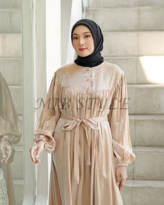 IIN BUSANA ALISHA DRESS GAMIS terbaru 2023 gaun simpel elegan polos Kancing aktif