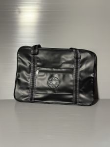 กระเป๋าเดินทางแบบถือทรงสี่เหลี่ยม 方形手提旅行包 Square Travel Tote