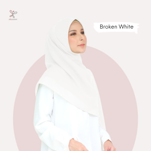 PLAIN BASIC HIJAB / Bella Square Premium / Hijab Segi Empat Jahit Tepi / Jilbab Polycotton/ Kerudung Pollycotton Premium/ Daily Hijab Bela/ Bella Square Hijab Segi Empat/