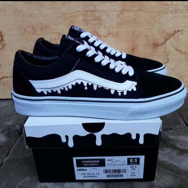 Sepatu clearance vans terbaru