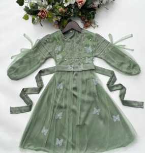 Gamis brukat anak kupu-kupu