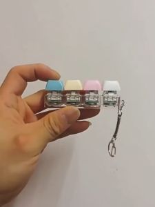 Local Stock4/9 Keys Keyboard Fidget Decompression Toy Fidgets Clicker Toys with LED Lights Keyboard Keychain Pass Time
