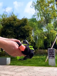 Mainan Payung Terjun Kanak Kanak Outdoor Permainan Interaktif Ibu Bapa Anak Lelaki Perempuan Kids Throw Parachute Toy Outdoor Sports Parent Child Interactive Game For Boys And Girls 儿童手抛降落伞男孩女孩宝宝户外运动投掷类玩具亲子互动游戏道具 E070