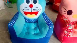 Kursi Duduk Anak karakter Usia 7 Tahun ke bawah