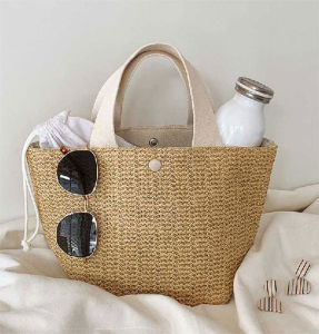 ins 2026 New seaside summer beach vacation pastoral style woven bag retro hand-held straw bag for women