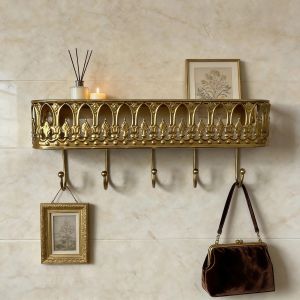 xpkQ Vintage Metal Wall Shelf with 5 Hooks Chic Arched Cutout Wall Organizers Bathroom Entryway Shelf for Towels Plants & Small Items B8T9H
