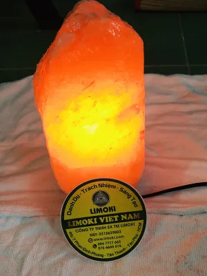 [HCM]Đèn Đá Muối Himalaya 2 - 2.5kg - Thanh Lọc Không Khí Phòng Ngủ