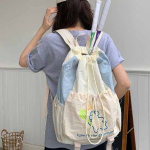 LeifNydi กระเป๋าแบดมินตัน badminton bag ความจุขนาดใหญ่ กระเป๋าเป้เก็บไม้เทนนิส ลูกสุนัขการ์ตูน น้ำหนักเบา กระเป๋าฟิตเนสแบบมีเชือก ลำลอง แบดมินตัน กระเป๋าสะพายฟิตเนส สาวๆ