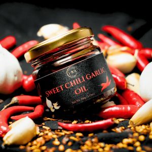 Golden L.A Kitchen BUY 2pcs of Sweet Chili Garlic Oil 100g Healthy Choice Flavorful mura Sweet Spicy