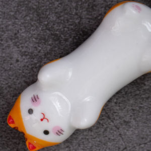 【Comfortable House】 COD น่ารักเซรามิคญี่ปุ่นรวยแมว Lucky groceries งานฝีมือลูกแมวเซรามิคตะเกียบชั้นวางครัวเรือนเครื่องประดับลูกแมว