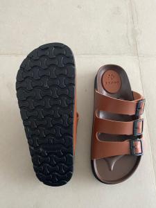 Sandal Pria Brody CHARLIE terbaru | Sendal selop kasual cowok nyaman termurah kekinian