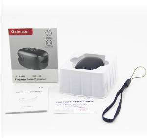 Surgiplus Pulse Oximeter M70C Accurate & Fast Spo2 Reading Oxygen Meter Monitor with 5 Year Warranty