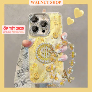 Ốp lưng Tết 2026 đồng tiền dola xoay – Ốp nền ánh kim chiêu tài – Kèm dây đeo – iPhone 7+ đến 17 Pro Max - bảo vệ camera