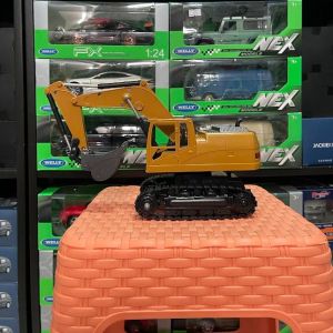 รถบังคับวิทยุ รถแบคโฮ ตีนตะขาบ หัวตักเป็นโลหะ เล่นได้สนุก_CLAYTER ZCMHT 1912