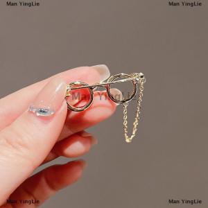 [COD] Man YingLie Creative Glasses Frame Metal Brooches Sunglasses Tassel Chain Lapel Pin Cartoon Backpack Clothes Badges Corsage Fashion Jewelry Gift