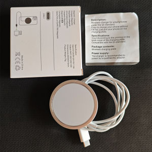 2026 New Trending Round Travel Portable Wireless Mobile Phone Charger Pad for iPhone 17 16 15 14 13 Pro Max Samsung Galaxy Vivo Mobile Phone Wireless Charger Station 15W Wireless Fast Charging Dock