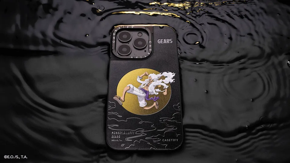 CASETiFY iPhone15ケース ワンピース ミラー CASETiFY x ONE PIECE Gear 5 Mirror Case with MagSafe for
