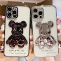 Ốp iphone Bearbrick 3D - Viền nổi bảo vệ Camera - Họa tiết gấu nổi - Ốp trong suốt viền tráng gương IP44. 
