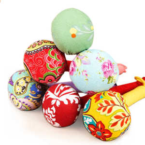 Cây đấm bóp massage ngải cứu 26cm