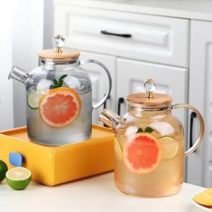 Bình thuỷ tinh Deli chịu nhiệt ấm pha trà màu hổ phách nắp gỗ kim cương sang trọng cao cấp 1050ml-Happy Home 4U