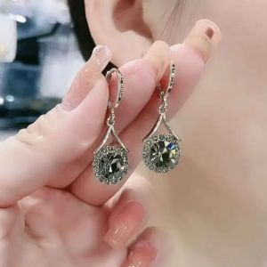 Fashionable Ring Gift 法式耳饰个性小众灰色满钻耳环复古港风新款高级感轻奢圆形耳饰品