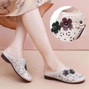 Womens Hollow Petal Breathable Sandals Non-Slip Wear-Resistant Ladies Slippers Slip-On Mom Shoes Summer Beach Sandals