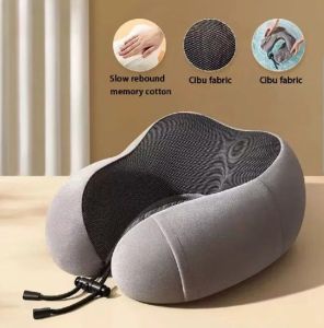 FLY HUGS TRAVEL PILLOW  Bantal Leher