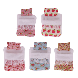 17cm Plush Dolls Accessories Figure Dolls Pillow and Sleepbag with Lovely Flower Pattern For Plush Ball Jointed Dolls