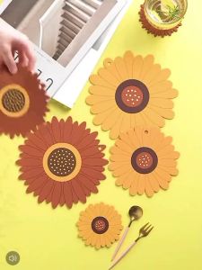 Heat Insulation Mat Silicone Anti-scalding Dining Table Mat Dish Coaster Bowl Mat Plate Mat Anti-collision Anti-slip Soft Mat High Temperature Resistant