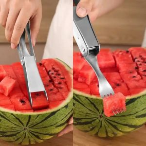 FOUNDTWO Cắt khối lập phương đồng đều Dao cắt trái cây 2 trong 1 Dễ sử dụng Thép không gỉ 304 Dụng cụ đào trái cây Đồ dùng ăn uống gia đình Hiệu quả Máy cắt dưa hấu Nhà bếp gia đình
