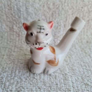 Wholesaler Direct Local Supplier Ceramic Porcelain Zodiac Whistle Whistles