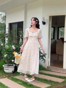 Dazzlin  French Style Short Sleeve Floral Dress Womens Summer New Square-Neck Cinched Slimming Embroidered Bubble Sleeve Length Dress