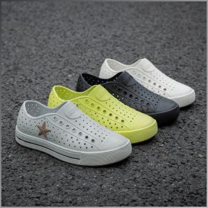 Couple Shoes Wading Durable Cavernous Shoes Leisure Stylish and Chic Breathability Soft and Skin-friendly
