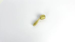 A2L R-32 R-454B Adapter 1/4" LH Female to 1/4" RH Male Adapter 45 ° x 1