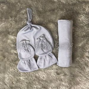 Bedong Bayi Jumbo 3 in 1 Sartaki dan Topi Bayi