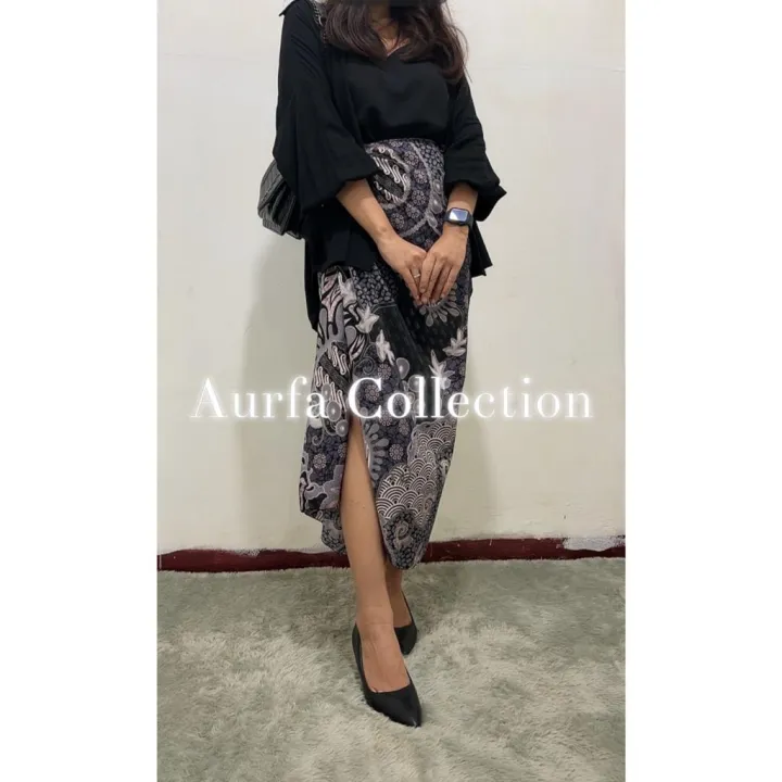 Rok%20Lilit%20Batik%20Murah%20Terlaris%20/%20Rok%20Pasangan%20Kebaya%20/%20Rok%20Panjang%20Muslimah%20/%20Rok%20Lilit%20Plus%20Ring%20Motif%20Pepaya/Realpict!!!%20Rok%20lilit%20batik%20wanita%20Rok%20lilit%20batik%20Bawahan%20batik%20rok%20wanita%20KAIN%20LILIT/ROK%20SERUT%20BATIK/Rok%20Plisket%20motif%20batik%20warna%20terlaris%20-%20Image%204