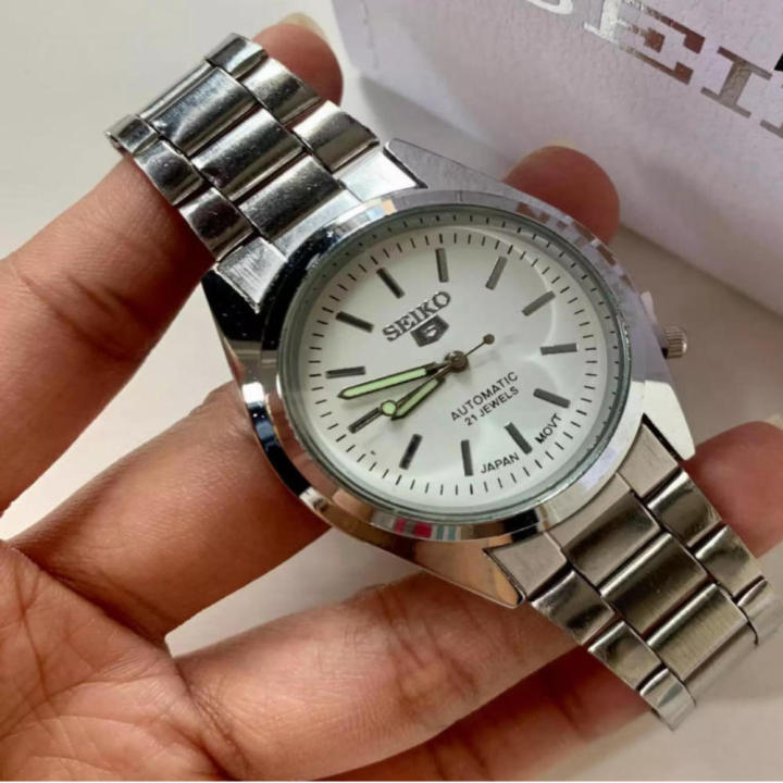 Seiko 5 shop stainless steel watch