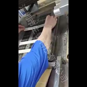 Applicable to Huawei gt3/gt4 Two-color silicone magnetic watch strap Samsung watch6 Universal 20/22mm Watch band