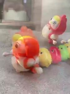 Baby Magnetic Swing Chicken ToyCute Hen with Chicks Baby Early Education ToySuitable for BoysGirls