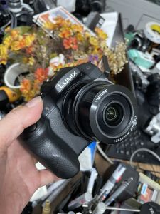 Máy ảnh Lumix Lumix DMC G6 kèm lens 14-42