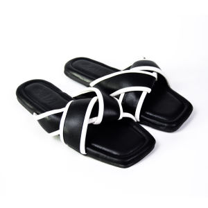 GALIA Elsa Sandal Selop Wanita Anyam Silang Hitam Putih